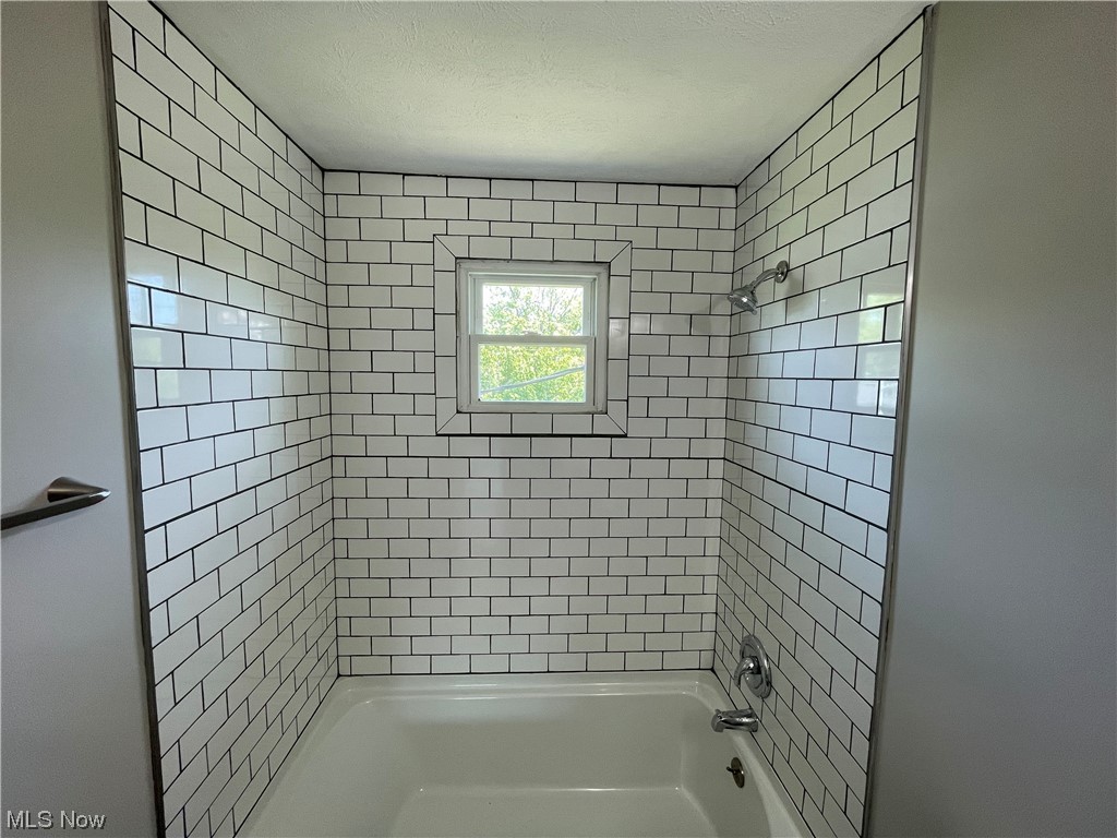 Highview Park Sub #2 - Residential Lease