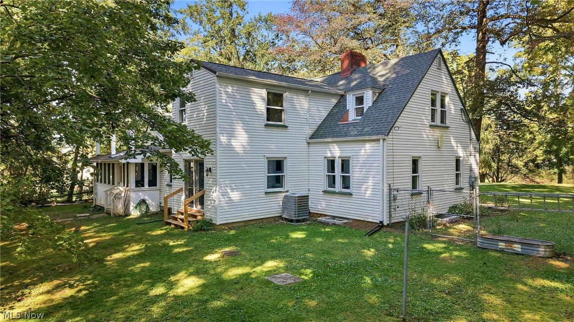 2495 E Western Reserve Road