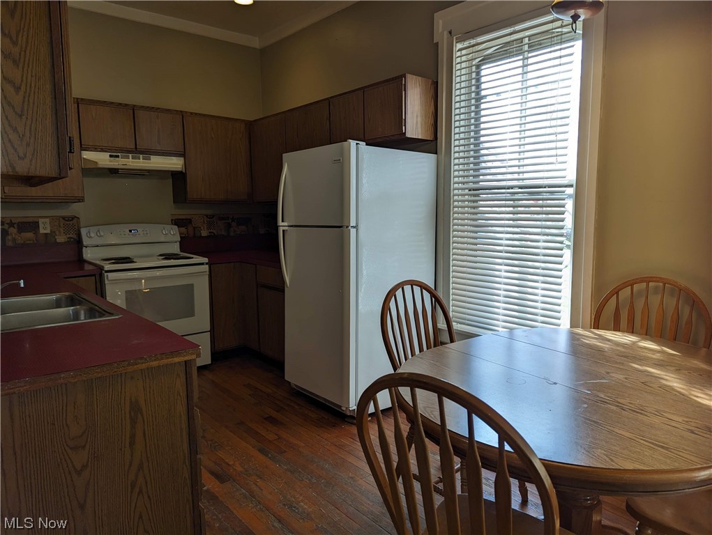 Village/Dalton - Residential Income