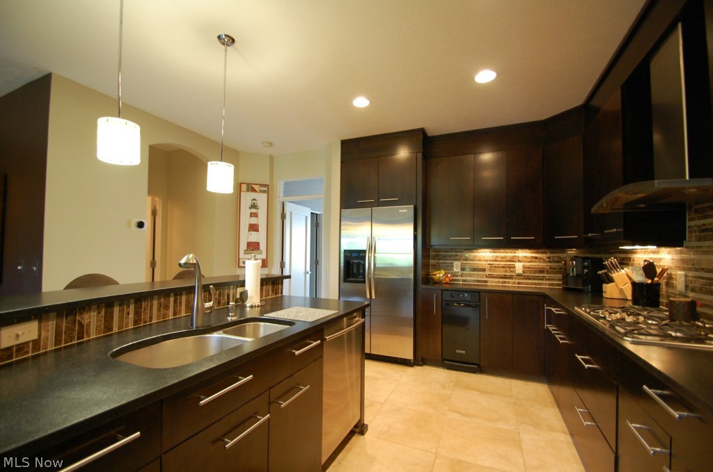 Astor Place - Residential