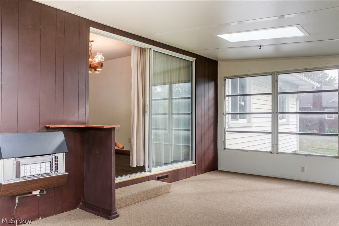 Arlington Waterloo Acres - Residential Lease