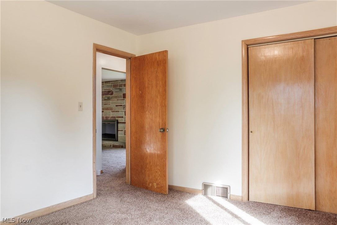 Arlington Waterloo Acres - Residential Lease