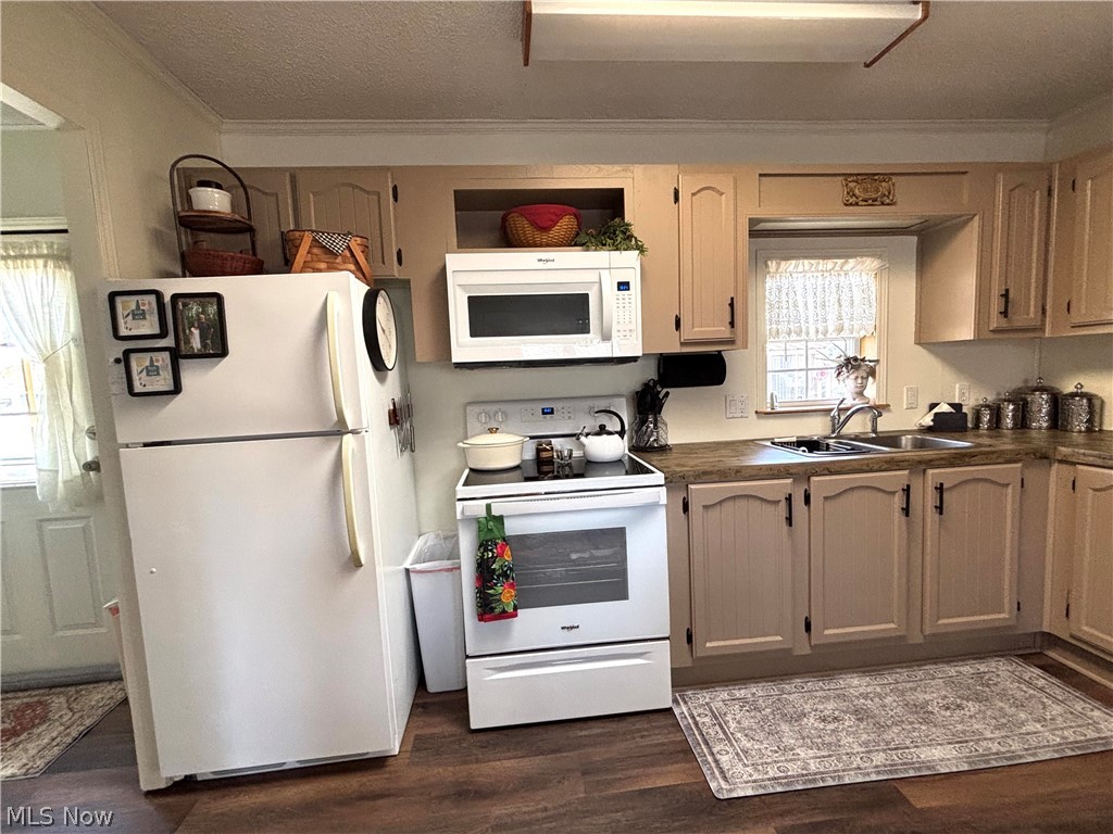 Southern Terrace Mobile Home Park - Residential