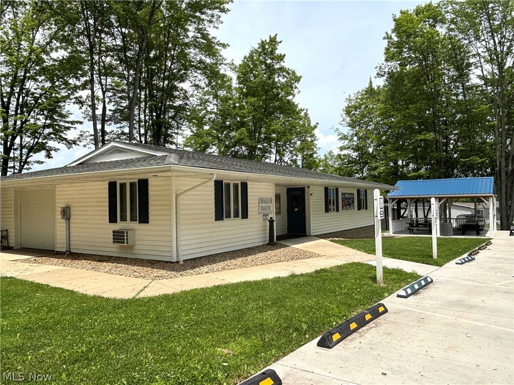 Southern Terrace Mobile Home Park - Residential
