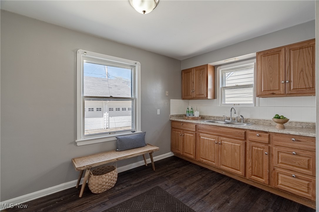 3000 Brookview Boulevard, Parma, Ohio image 12