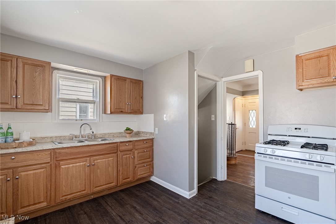 3000 Brookview Boulevard, Parma, Ohio image 14