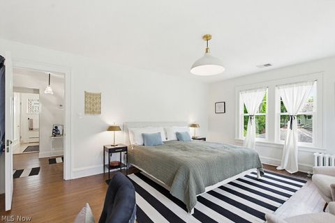 Tiny photo for 2798 Corydon Road, Cleveland Heights, OH 44118 (MLS # 5209498)