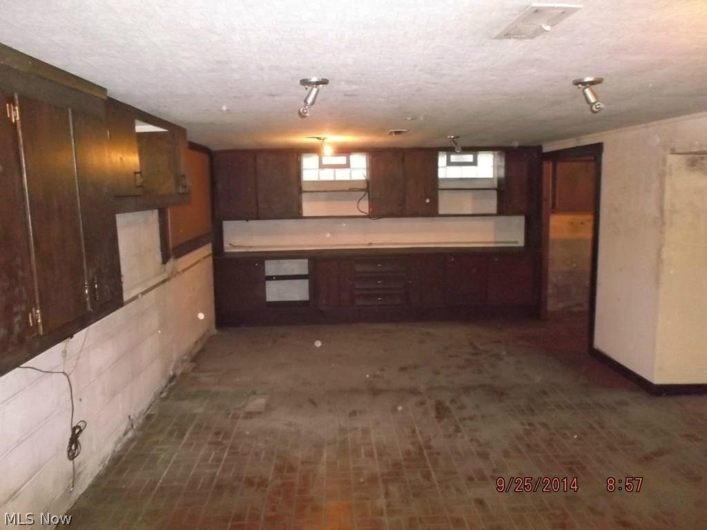 Struhar 04 - Residential