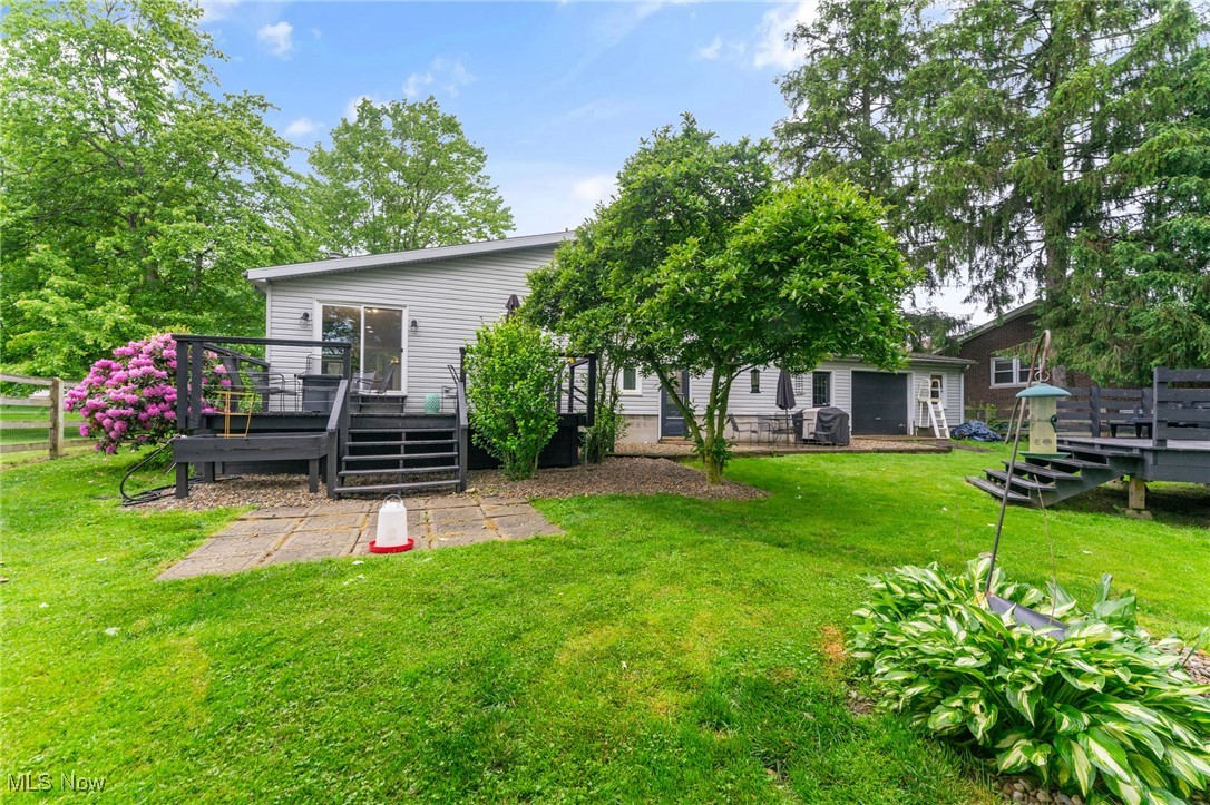 415 Sunset Drive, Brookfield, Ohio image 29
