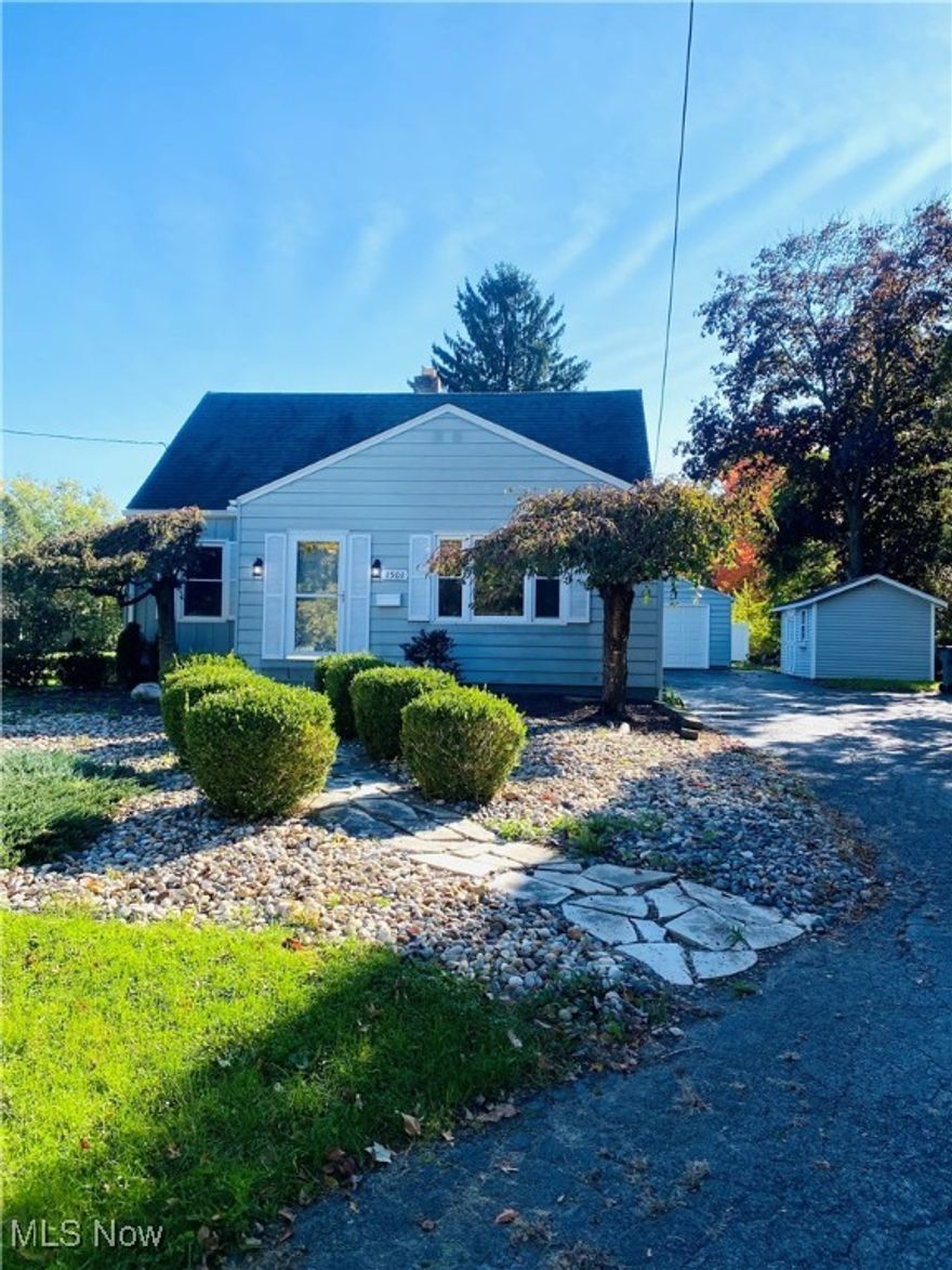 Looking for 3 bedroom, 2 Bath home on a large lot with lots of privacy. YOUR SEARCH IS OVER! Clean, move in ready. HUGE Kitchen with new stove dishwasher and Microwave, new flooring. Freshly painted interior new lights. Finished rec room and a real full bath in the basement (Not the Youngstown....well you know!) replacement windows. large Private Deck, Shed and  really nice garage. All this on a double lot!! Let the Bidding begin!