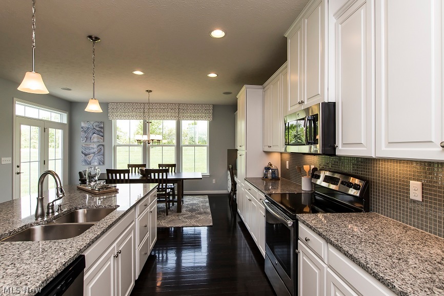 Grey Hawk - Residential