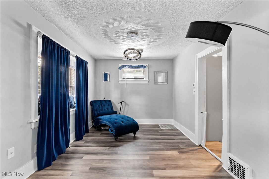 Portage 05 - Residential