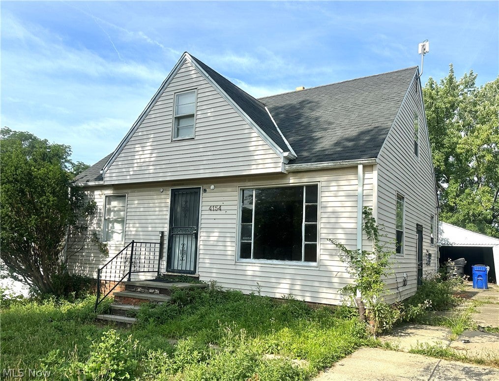 4154 E 153rd Street