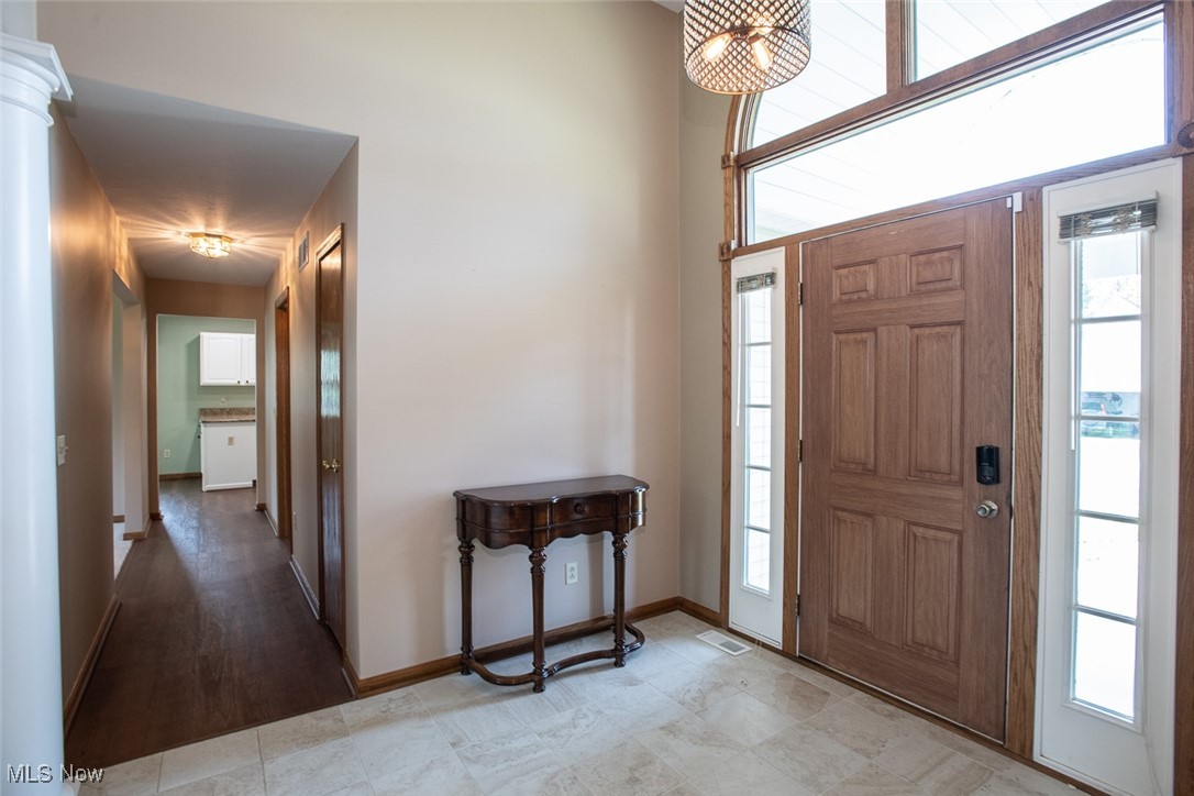 140 Bay Hill Drive, Wadsworth, Ohio image 3