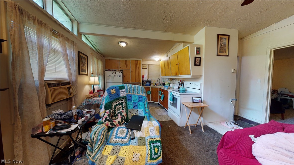 Twin Lakes Park - Residential