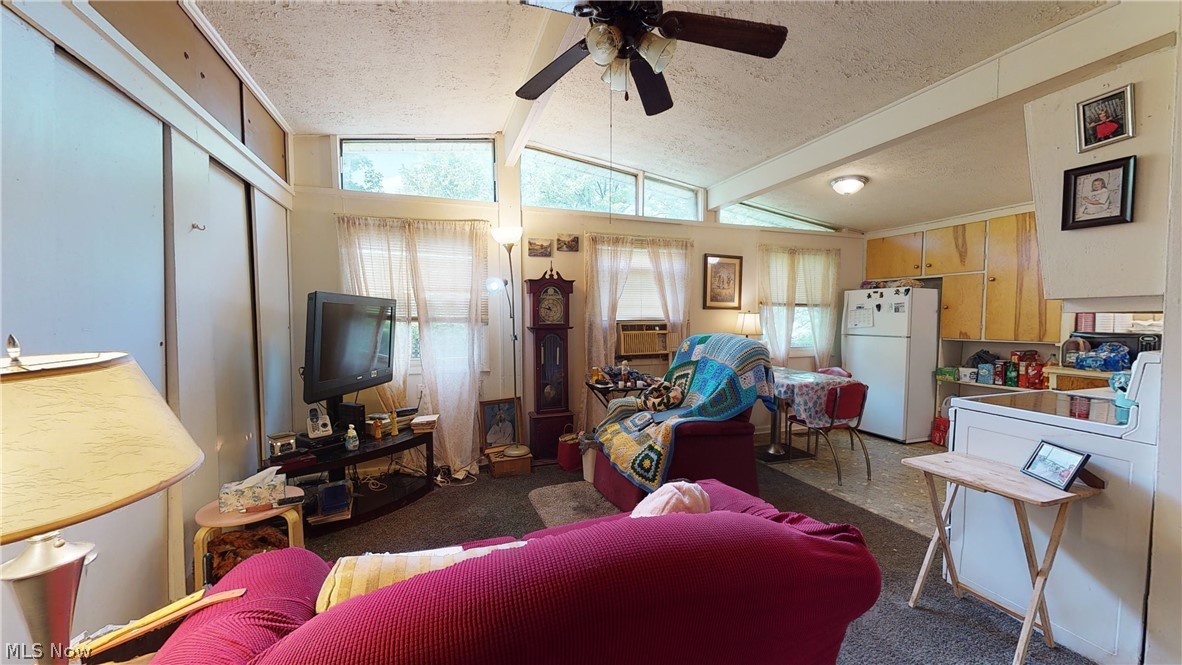 Twin Lakes Park - Residential