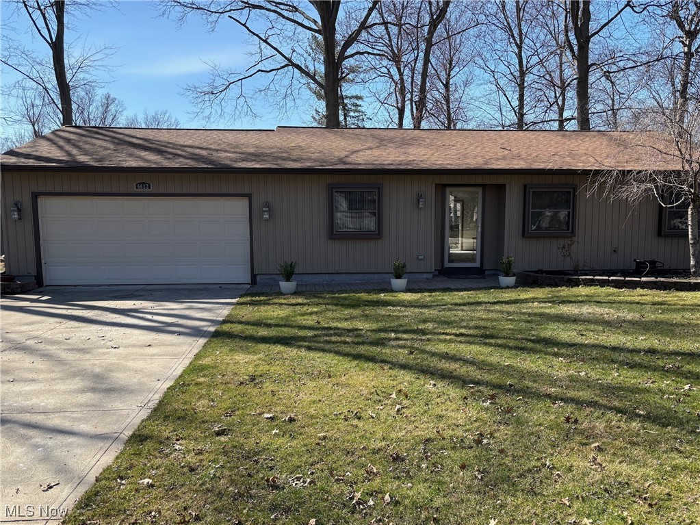 6622 Devonshire Court, Mentor, Ohio image 1