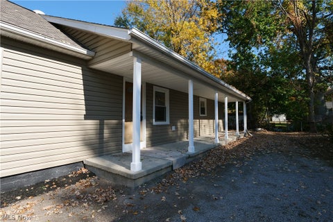 Tiny photo for 900 Bellvue Drive, Painesville, OH 44077 (MLS # 5257082)