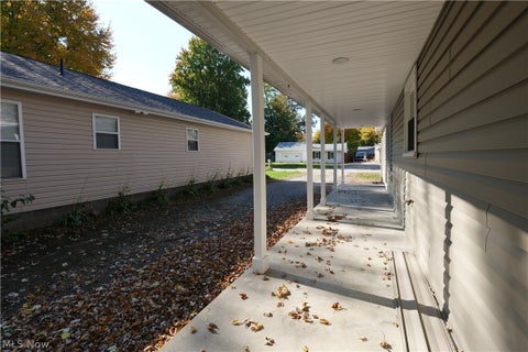 Tiny photo for 900 Bellvue Drive, Painesville, OH 44077 (MLS # 5257082)