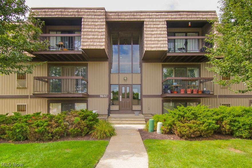 ALL PLAY & NO WORK****THAT'S HOW YOU'LL FEEL ABOUT THIS SPACIOUS 2 BEDROOM, 2 BATH THIRD FLOOR RANCH CONDO WITH VIEW OF THE LAKE OFF THE  BALCONY**A MARVEL OF SUN,LIGHT & SPACE***BEAUTIFUL REMODELED EAT IN  KITCHEN WITH CERAMIC FLOORING, GLASS BACKSPLASH AND ALL APPLIANCES***IN SUITE LAUNDRY ROOM WITH WASHER AND DRYER***REMODELED BATH***NEW FURNACE & A/C 2014 ***ENJOY THE POOL, TENNIS COURTS, CLUBHOUSE AND LAKE***