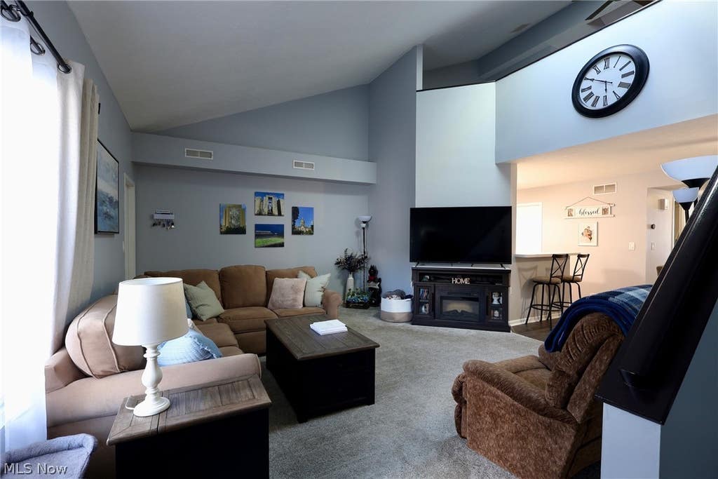 Photo of 3389 Ivy Hill Circle #D, Cortland, OH 44410 (MLS # 5221320)