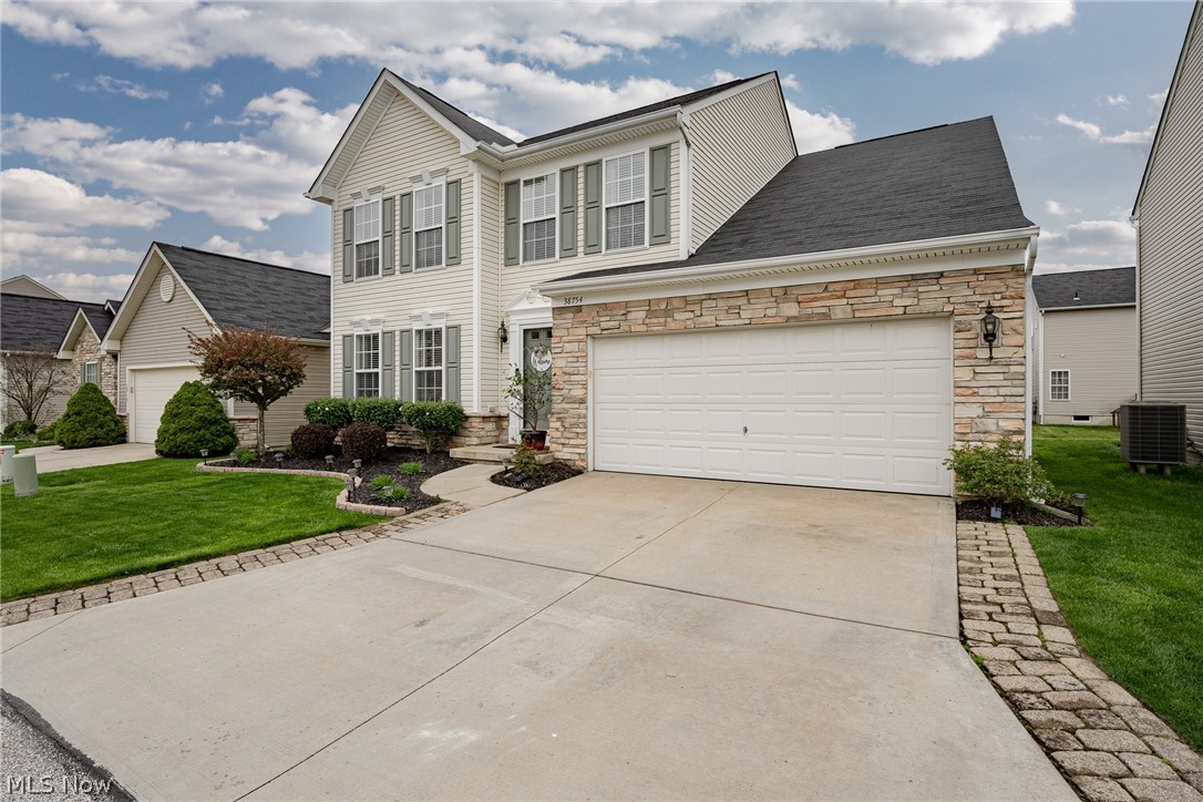 Willoughby Crossing Condo - Residential