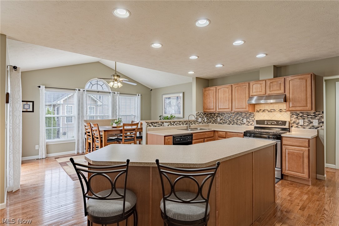 Willoughby Crossing Condo - Residential