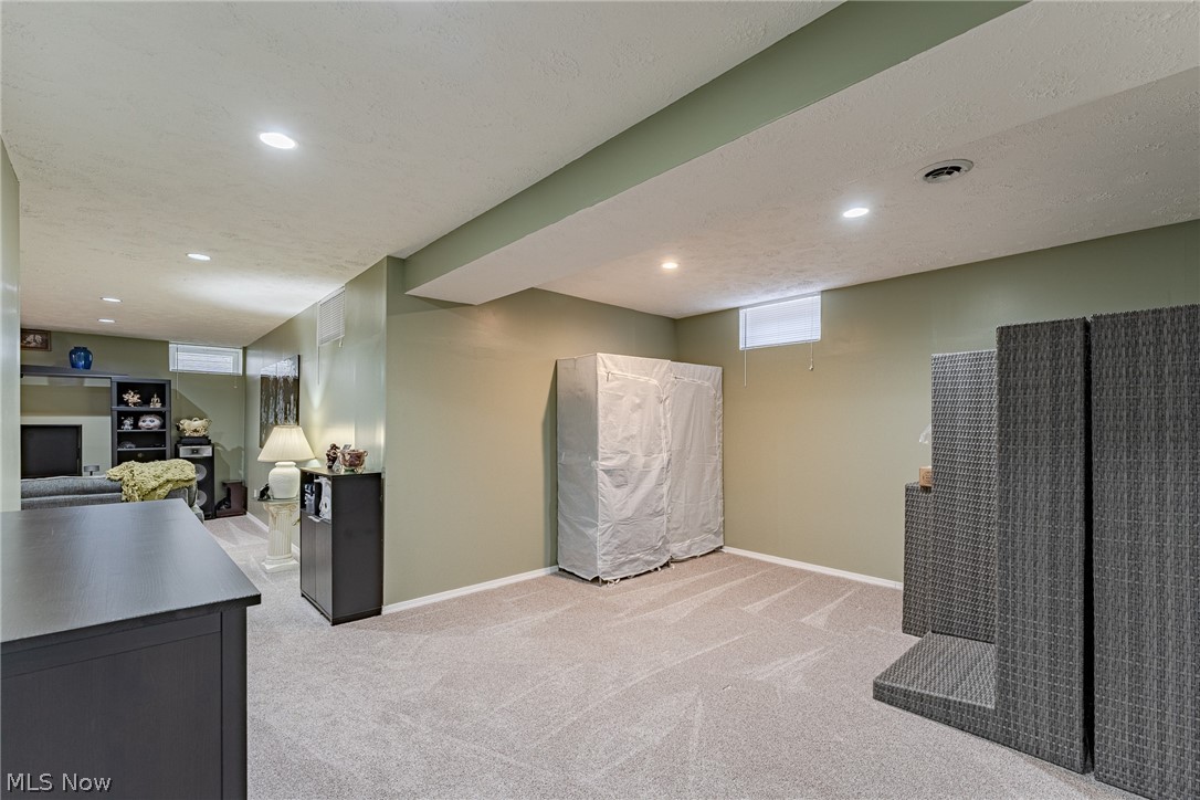 Willoughby Crossing Condo - Residential