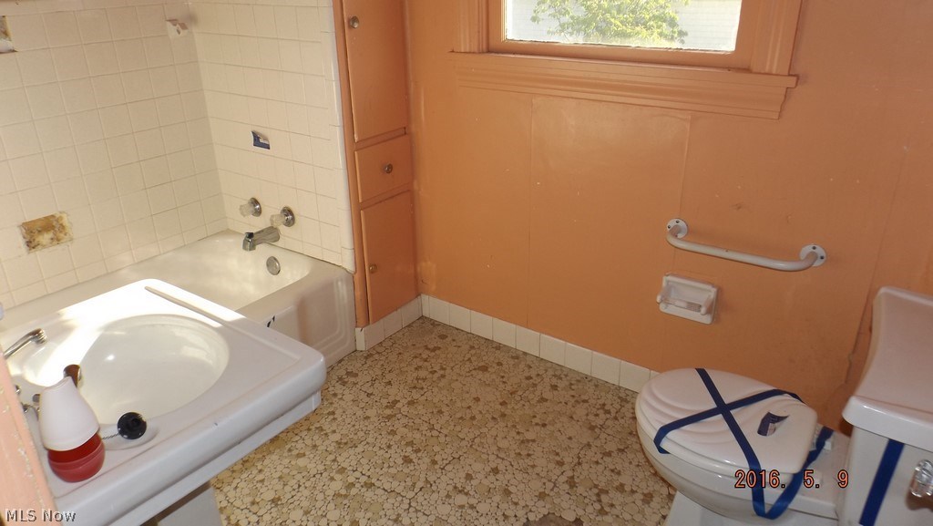 Hitchcock & Others - Residential