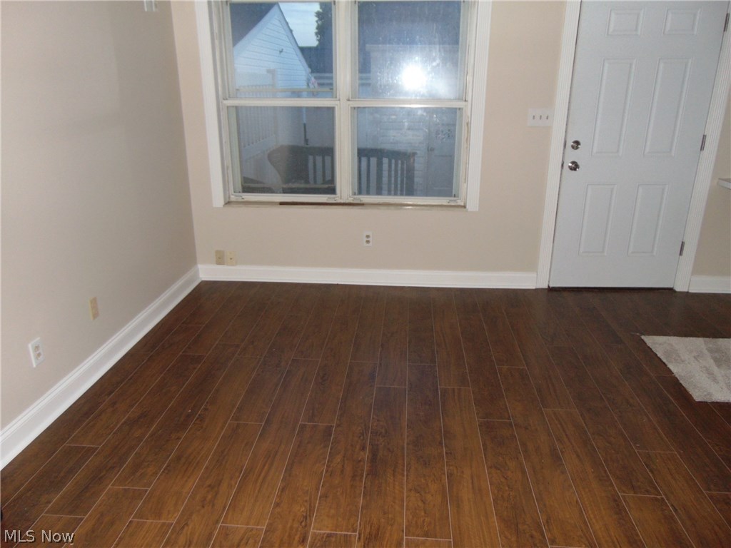 Country Club Twnhs North Condo - Residential