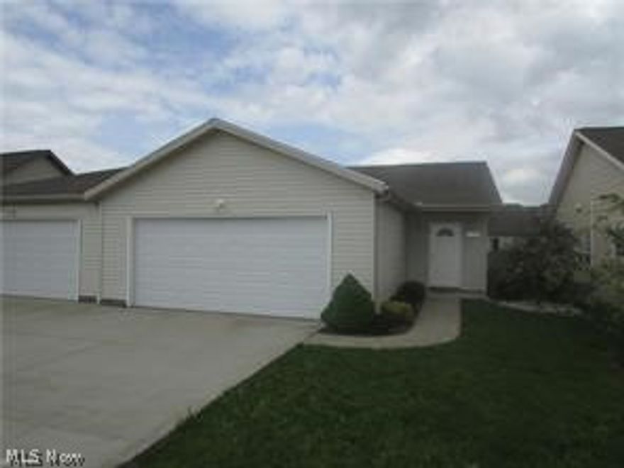 Simple one floor living in this 2 bed, 2 full bath ranch condo. The open great room has vaulted ceilings. The eat in kitchen opens to the rest of the unit. A master suite allows for privacy. First floor laundry, 2 car attached garage, patio, and much more.