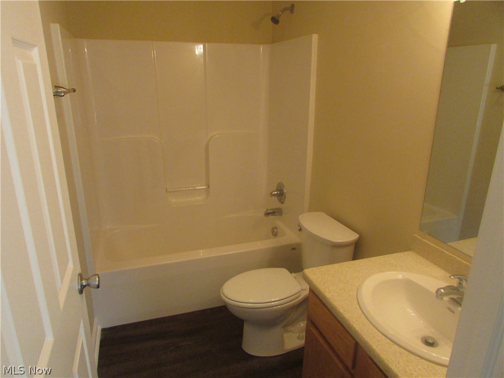 Waterford Pointe/Pleasant Lakes - Residential