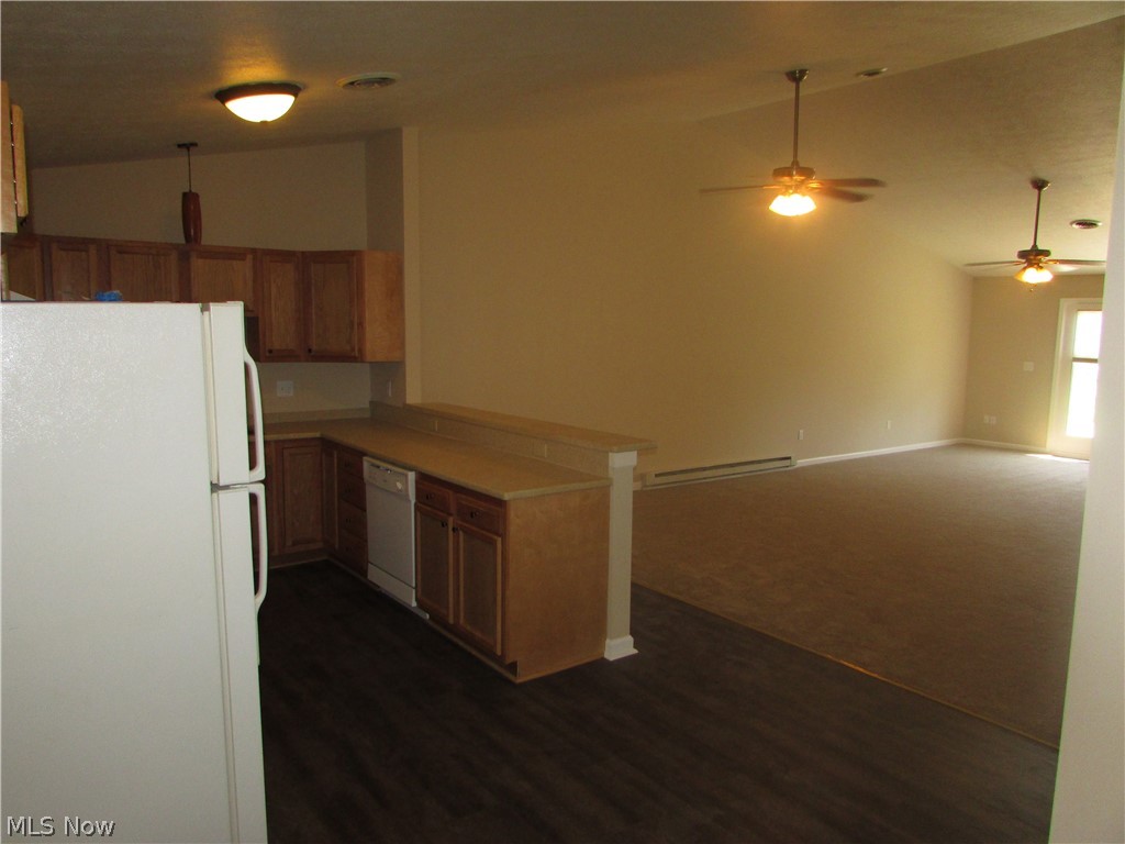 Waterford Pointe/Pleasant Lakes - Residential