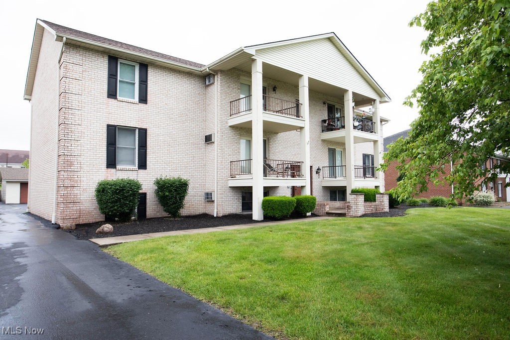 A CATCH? Yes! In fact, you cannot afford to miss seeing this spacious 2 bedroom unit condo on subground level. Features ATTRACTIVE updated bathroom that has a large shower; Dining room; Living room is very generous in size; washer and dryer facilities in unit; kitchen with appliances has enough room for small table; garage space for one car and extra storage plus plenty of parking space for guest. If you've put off buying due to high prices , this value packed condo is for you!