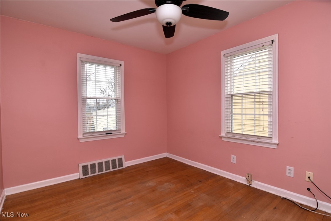 5345 E 111th Street, Garfield Heights, Ohio image 15