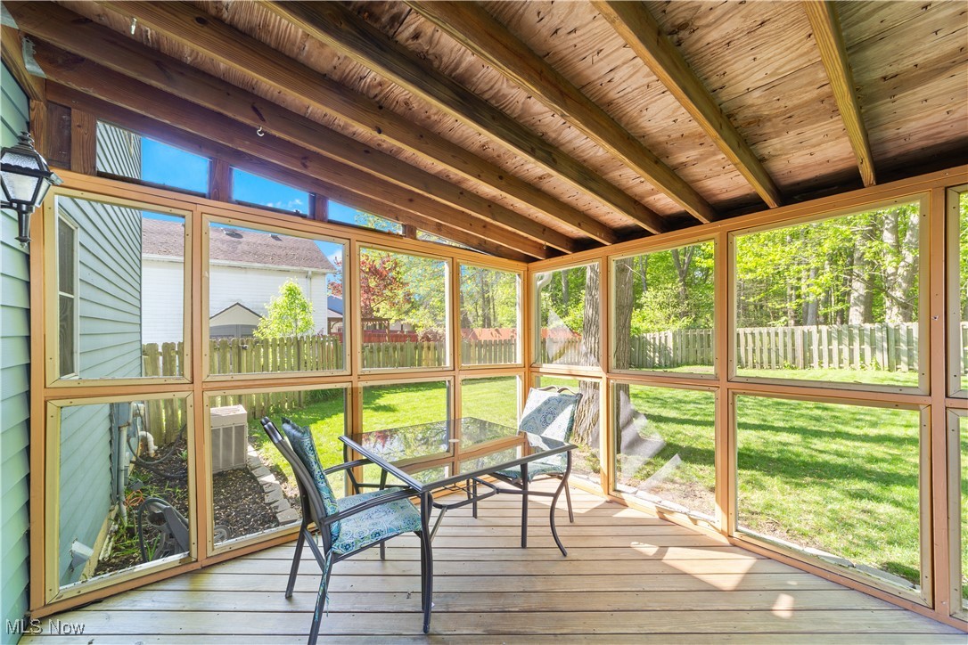 6020 Wild Oak Drive, North Olmsted, Ohio image 35