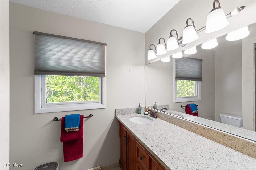 6020 Wild Oak Drive, North Olmsted, Ohio image 28