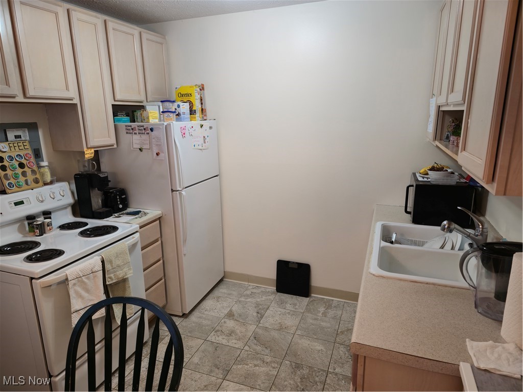 Stratford Village Condo - Residential