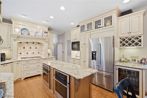 Tiny photo for 8650 Treetop Trail, Broadview Heights, OH 44147 (MLS # 5256957)
