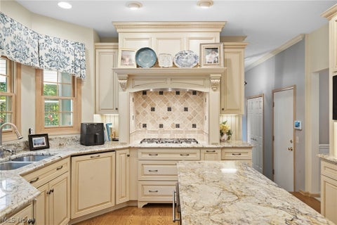 Tiny photo for 8650 Treetop Trail, Broadview Heights, OH 44147 (MLS # 5256957)