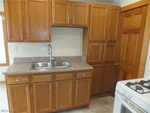 Tiny photo for 4102 Walter Avenue, Parma, OH 44134 (MLS # 5239236)