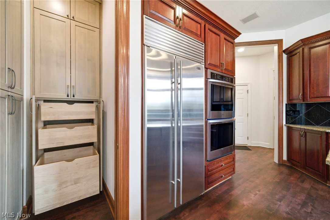 Sherwood Highlands - Residential