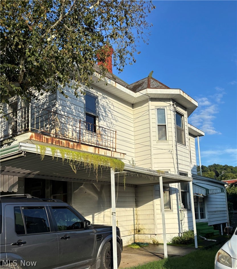 821 Main Street