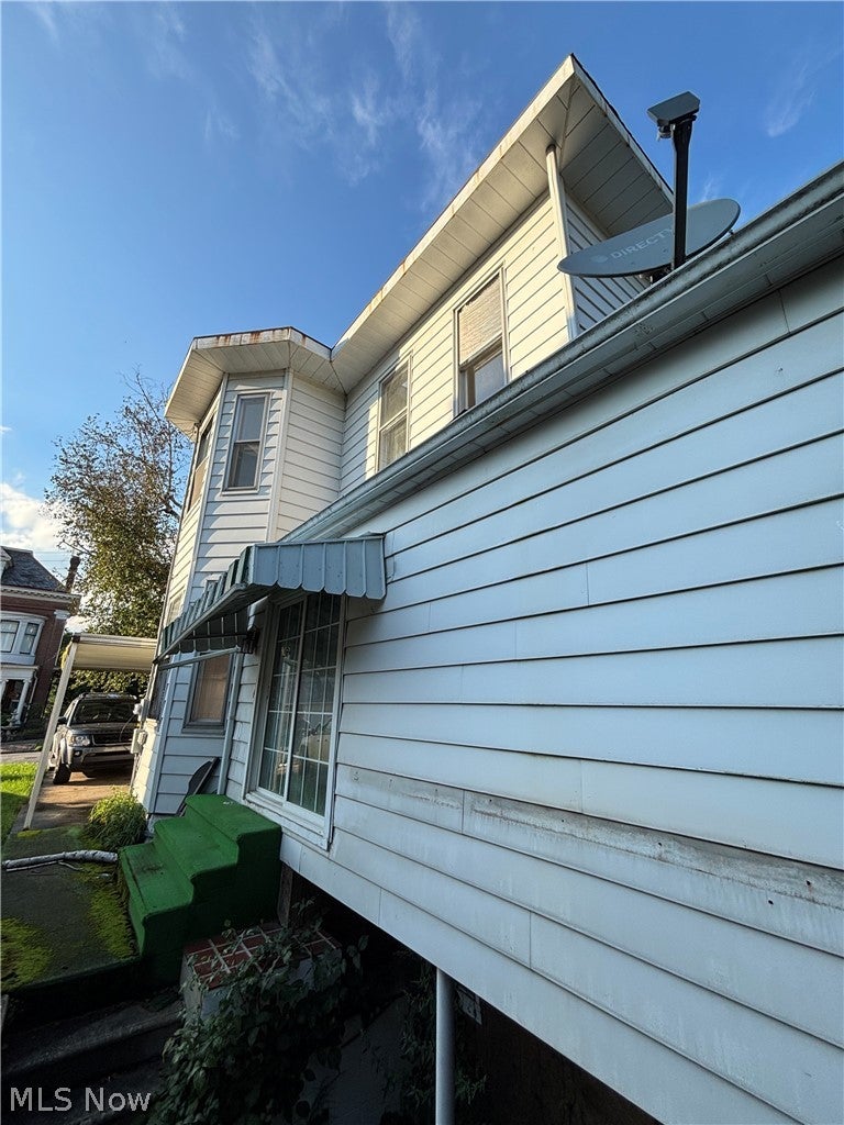821 Main Street