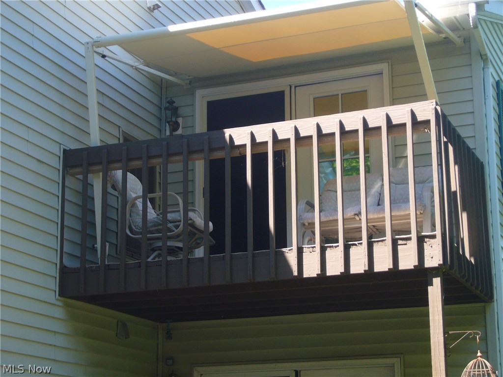 Governor's Lake - Residential