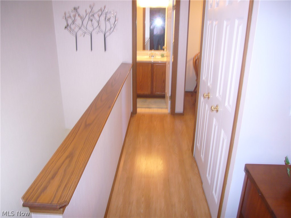 Governor's Lake - Residential