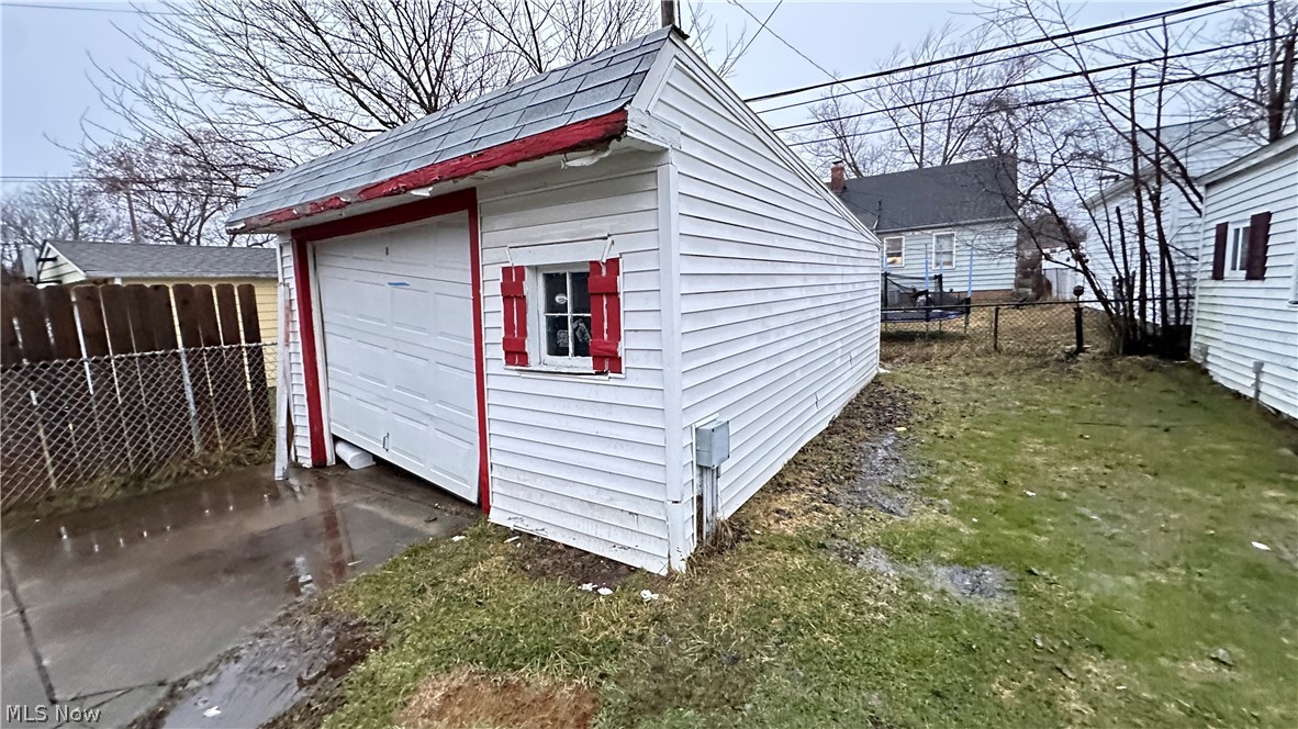 Center Hwy - Residential