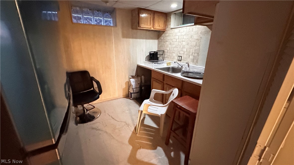 Center Hwy - Residential