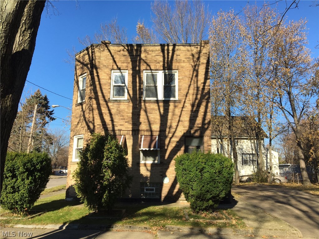 Day - Residential Income