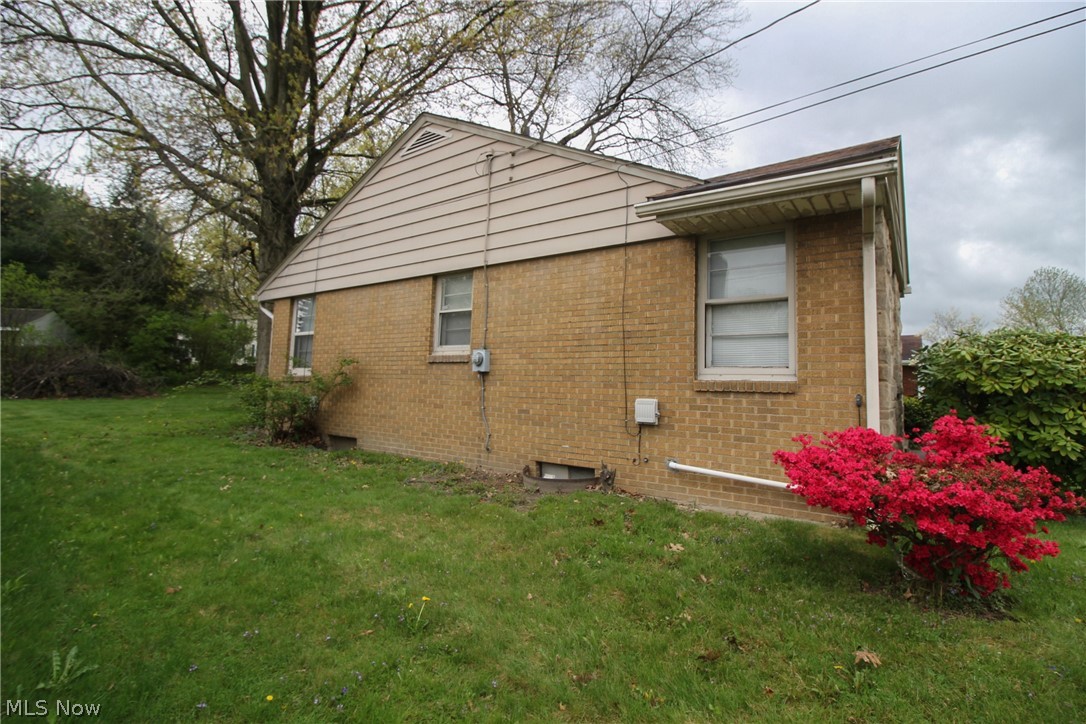 New England Lanes - Residential